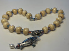 Cargar imagen en el visor de la galería, Fish Bone Necklace