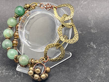 Load image into Gallery viewer, Heart Chakra Bracelet