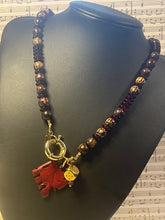 Cargar imagen en el visor de la galería, Gold Lucky Dice Necklace