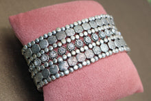 Cargar imagen en el visor de la galería, Silver Chips Bracelet