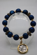 Load image into Gallery viewer, Druzy Blue Bracelet