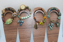 Cargar imagen en el visor de la galería, Scarab Protective Bracelet