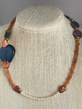 Cargar imagen en el visor de la galería, Czeck Crystal Necklace