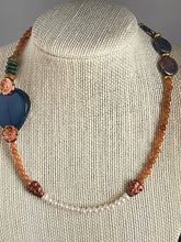 Cargar imagen en el visor de la galería, Czeck Crystal Necklace
