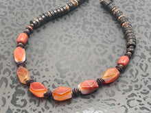 Load image into Gallery viewer, Stunning Necklace and Bracelet Set