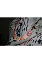 Load image into Gallery viewer, Peach and Pink Kazuri Necklace
