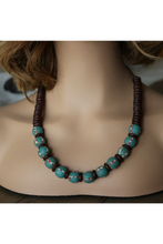 Cargar imagen en el visor de la galería, Krobo Jubilee Necklace