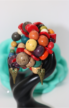 Cargar imagen en el visor de la galería, Fruit Medley Bracelet
