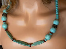 Load image into Gallery viewer, Unique Turquoise Necklace
