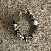 Cargar imagen en el visor de la galería, Bohemian Jade Bracelet
