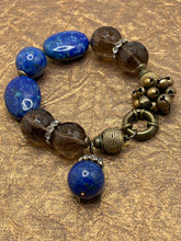 Load image into Gallery viewer, Azul Smokey Bracelet
