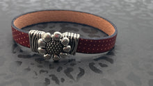 Cargar imagen en el visor de la galería, Red Polka Dot Leather Bracelet
