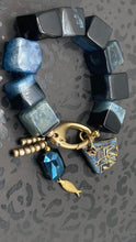 Load image into Gallery viewer, Blue Quartz Bracelet

