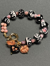 Load image into Gallery viewer, Black and White Bracelet
