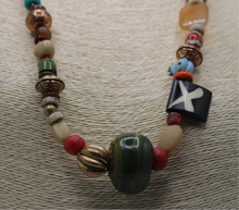 Load image into Gallery viewer, African Vintage Necklace
