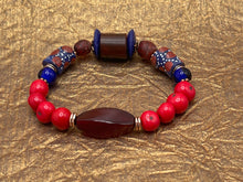 Cargar imagen en el visor de la galería, Bohemian Berries Bracelet Set
