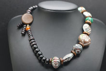 Load image into Gallery viewer, African Clay Beads Necklace
