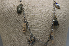 Cargar imagen en el visor de la galería, Religious Charm Necklace
