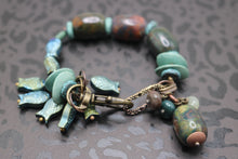 Load image into Gallery viewer, Bloodstones ChunkyBracelet
