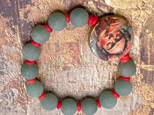 Cargar imagen en el visor de la galería, Ocean Green Frida Khalo Bracelet

